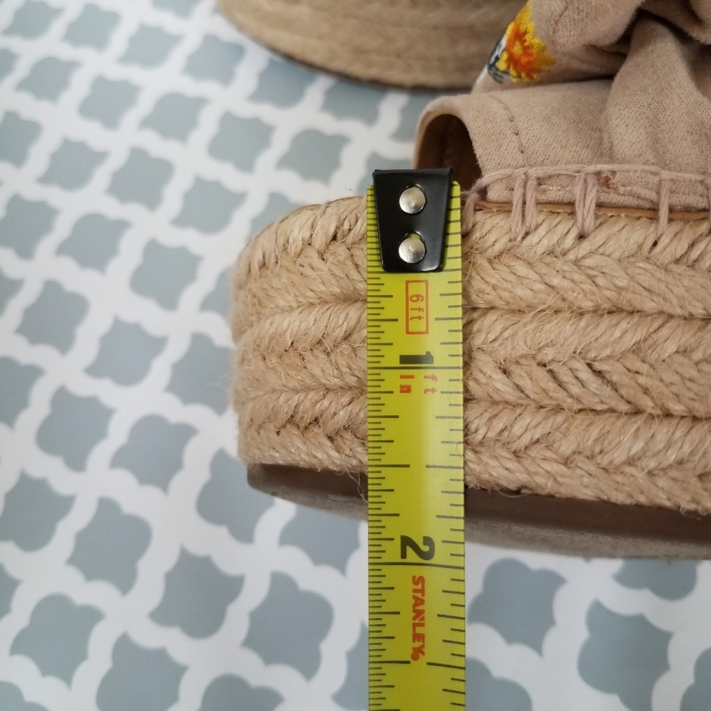Franco Sarto Talinda Espadrilles 10 NWOB - Picture 7 of 15